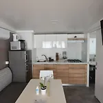 Mobile Homes Sara - Camping Turanj , Adriatic , Dalmatia * トゥラニ