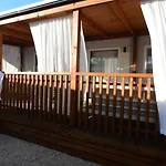 Mobile Homes Sara - Camping Turanj , Adriatic , Dalmatia キャンプ場 トゥラニ
