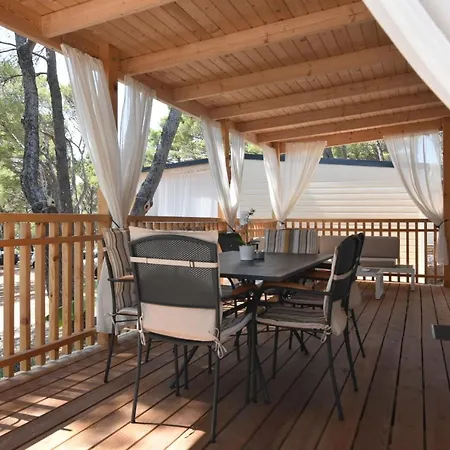 Camping Mobile Homes Sara - Camping Basko Polje , Adriatic , Dalmatia Baška Voda