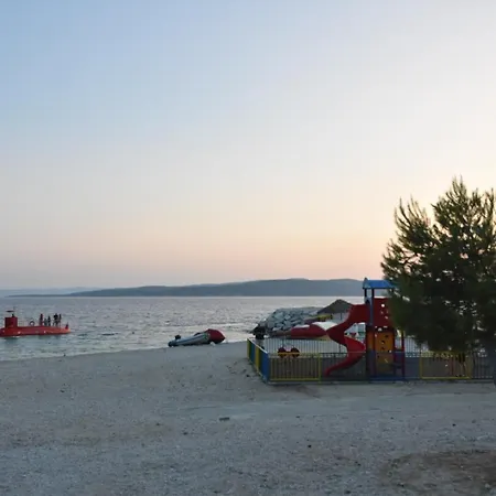 Camping Mobile Homes Sara - Camping Basko Polje , Adriatic , Dalmatia *